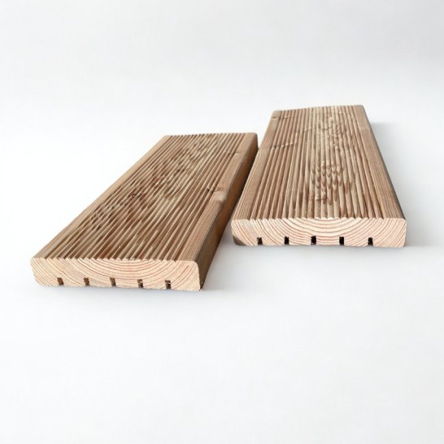 Terasová podlaha 28 x 145 mm (vrúbkovaný povrch)